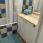 Adorable 3 P Climatise - Port Plages Apartment *